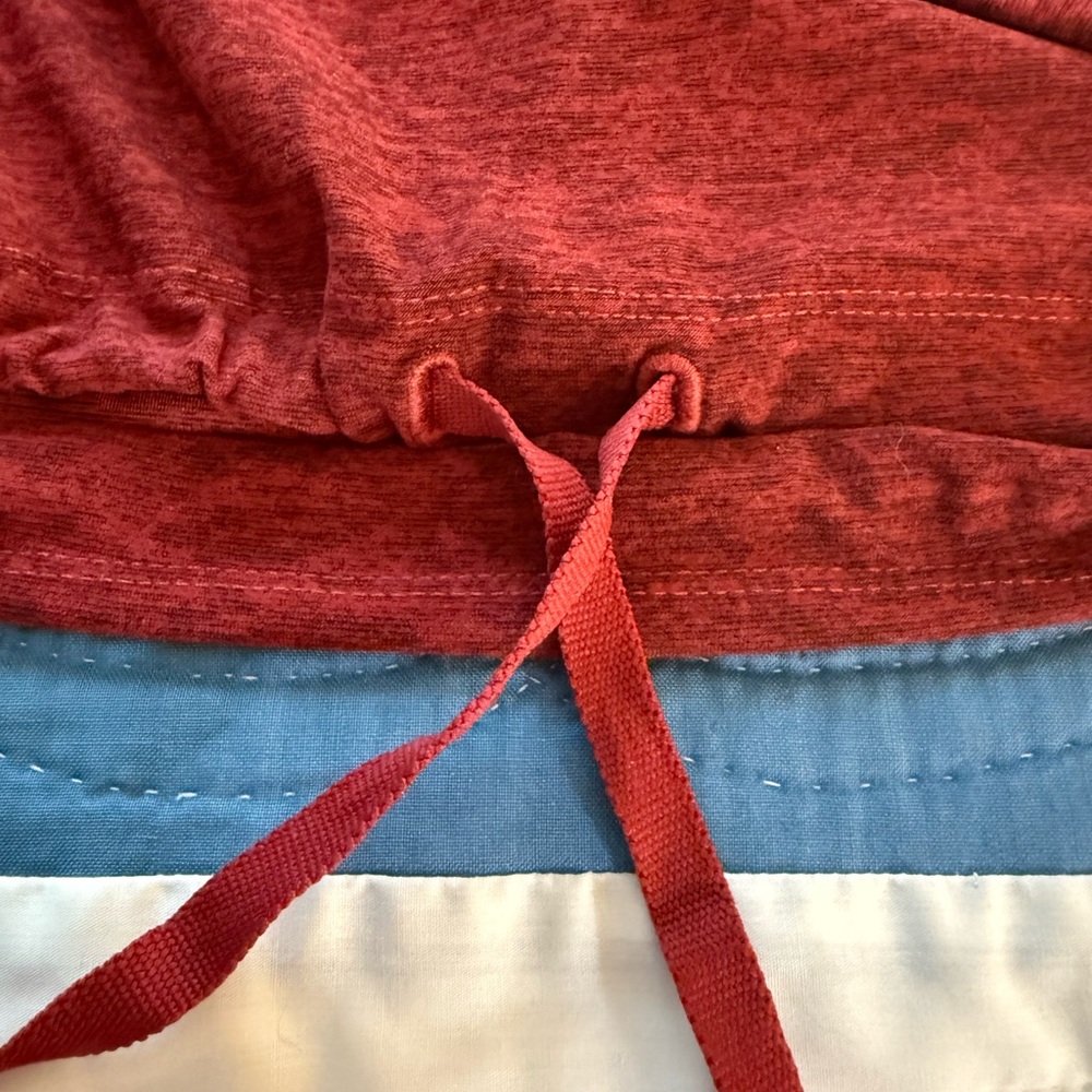 Canada Weathergear Women's Red Top - Picture 4 of 4